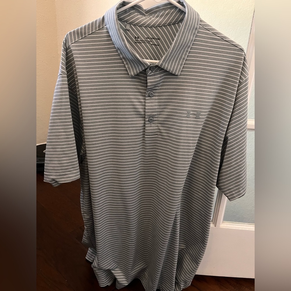 Men’s under armour shirt. XXL